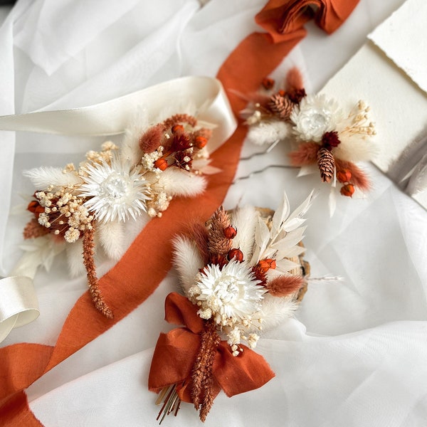 Boho Rust Terracotta flower hair pin, Dried Flower hair pin, Rustic wedding clip, Terracotta bridal hair pins, Bridesmaid flower headpiece