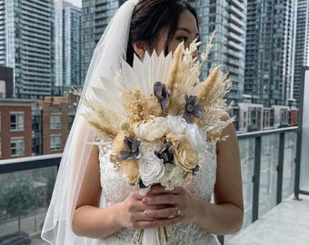 Ramo de novia seco, ramo de novia bohemio, ramo de pampas neutro, ramo rústico beige marfil, ramo de novia con detalles grises, flores preservadas