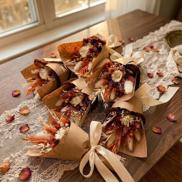 Boho Rust Terracotta Bouquet, Mini Dried Flower Bouquet, Guest wedding gift, Dried flower bouquet, Wedding favors for guests, Mini bouquets