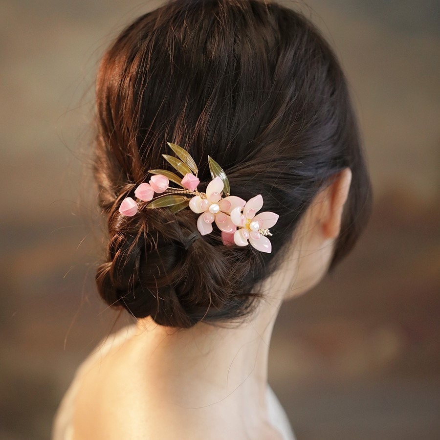❤️限定1点❤️ PEACH/ORANGE ❤️フラワーヘアクリップ【Lサイズ】フラ Peach Flower Bellflower Hair Clip, Orange Flower Acrylic