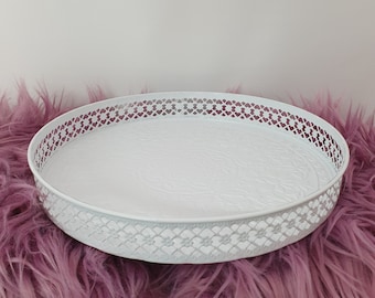 White kitchen tray Cake plates from the 1970s Plastic coaster Tray Artdeier Design White kitchen tray Cake plates from the 1970s Plastic coaster Tray Artdeier Design