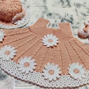 crochet daisy baby dress with hat and shoes, size 6 - 12 monthes , 2 digital download pdf files