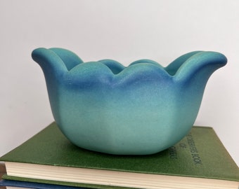 Vintage Van Briggle Pottery Scalloped Vases, Blue/Turquoise Vase, Art Vases, Vintage Pottery, Colorado Springs Art