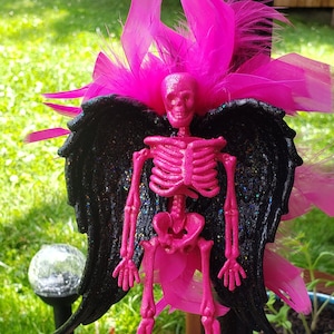 Valentine&#39;s Day Skeleton Angel