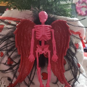 Valentine&#39;s Day Skeleton Angel