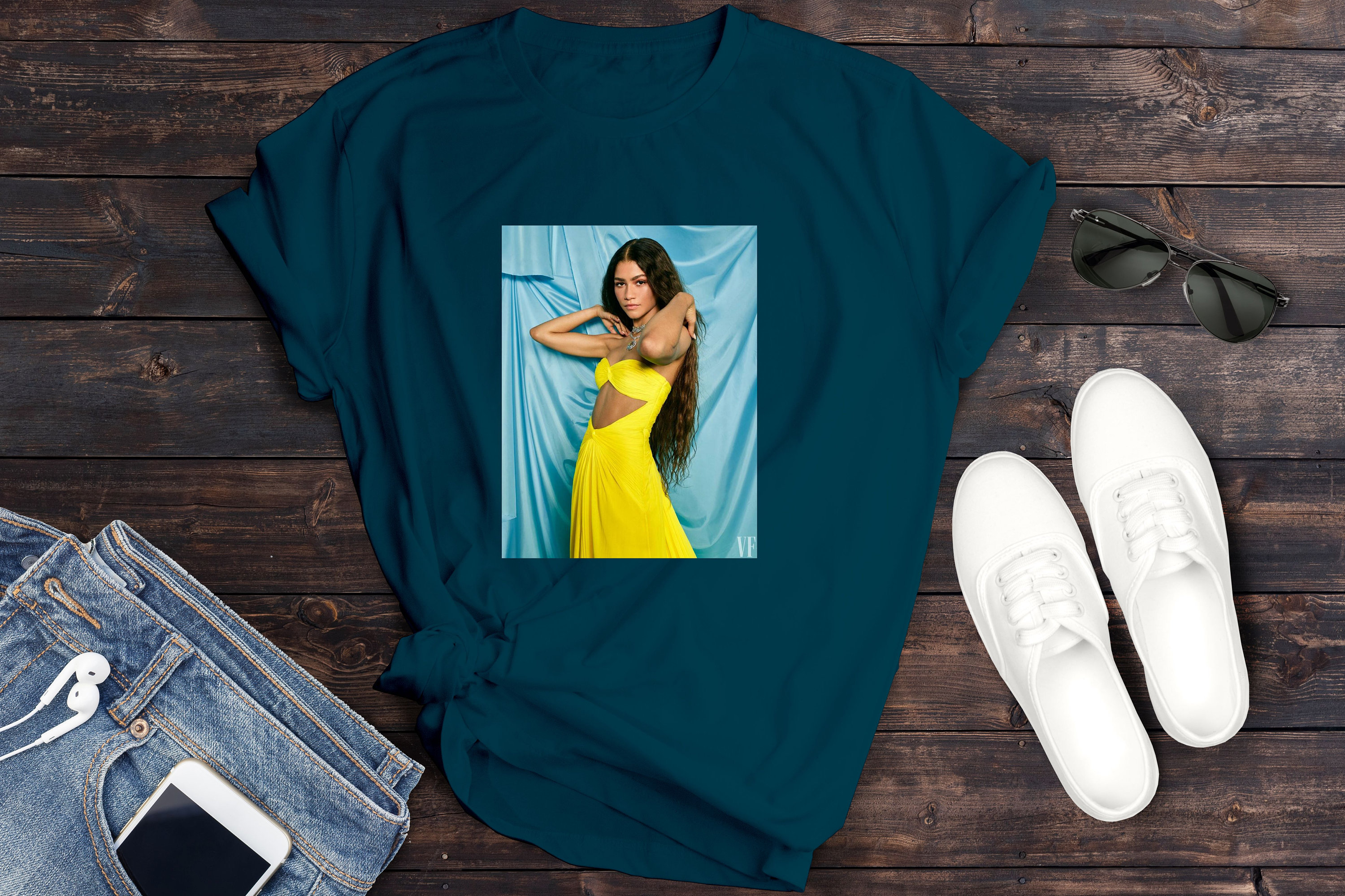 Zendaya T-shirt Zendaya Actrice Tee-Zendaya Maree | Etsy
