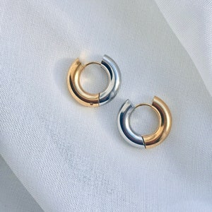 14K Gold Plated Two Tone Hoop Earrings, 2024 Trendy Jewelry Hoops for Women, Gold Huggie Hoops, Unique Earrings, Chunky Mixed Metal Earrings