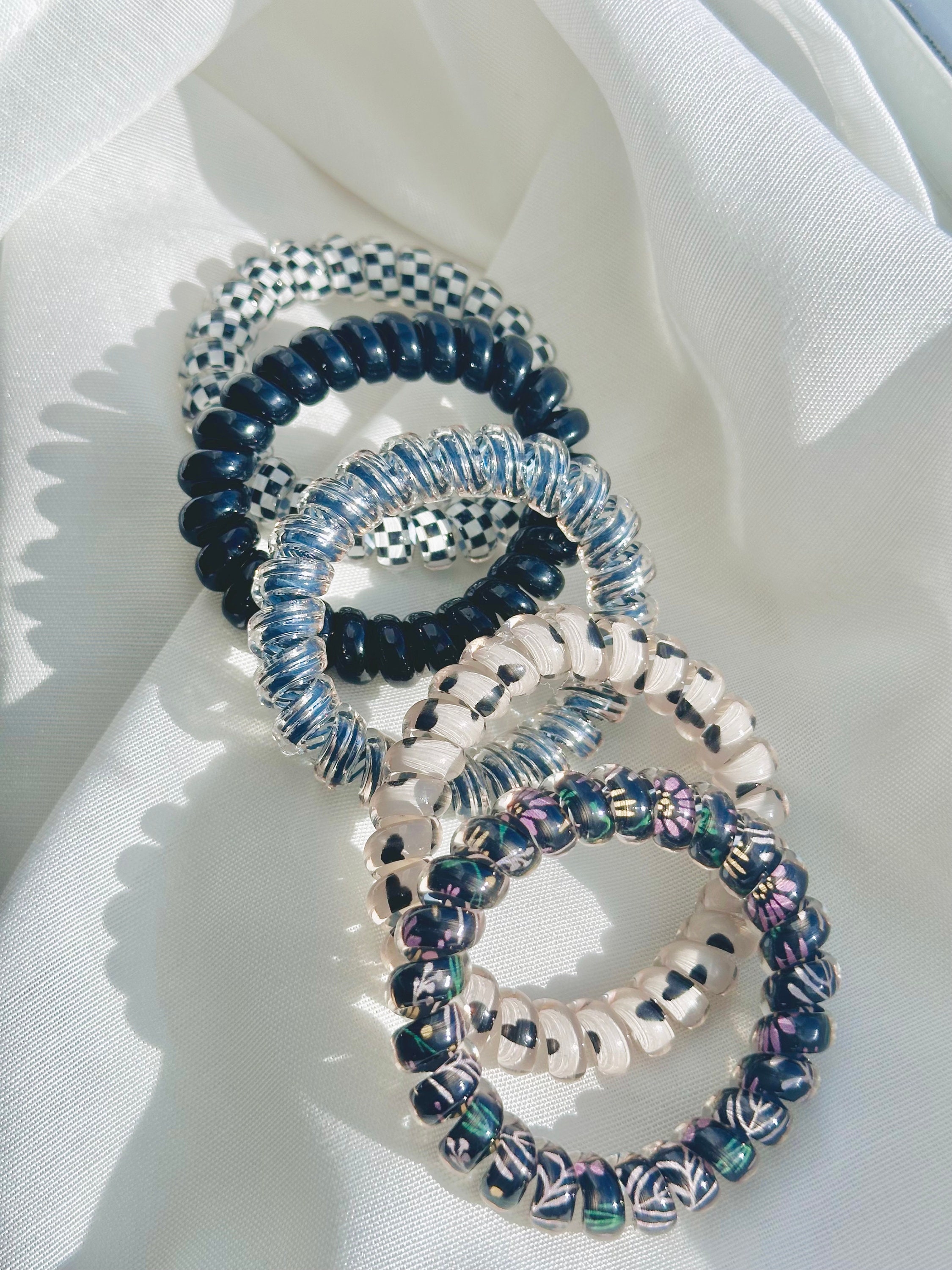 Spiral Hair Ties: Telephone Cord Scrunchies, Friendship  display picture 3