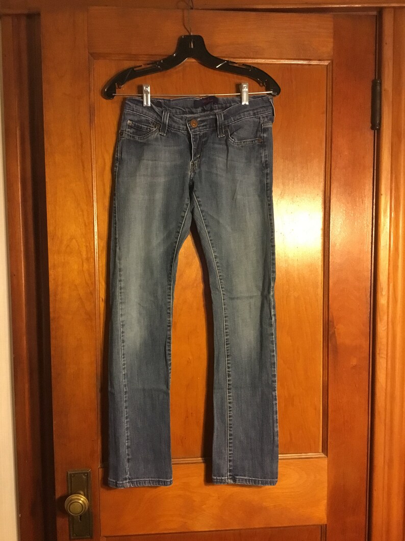 levis tilted 504 jeans