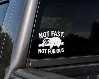 Pegatina de perezoso de "Not Fast Not Furious" / Pegatina divertida para conductor lento / Gráfico para ventana trasera