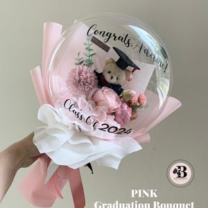 Bouquet de remise des diplômes : composition florale rose, ballon fleuri, cadeau personnalisé, bouquet de fleurs, bouquet de fleurs de récital, cadeau de remise des diplômes
