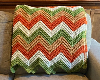 Beautiful VINTAGE Handmade Crochet Lap Blanket/ Throw/ Afghan- MCM Fall Colors