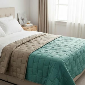 Pure Mulberry Silk Quilt/Breadspread/Coverlet Handmade in Vietnam, Handstitched Silk Throw/Comforter in Single/Full/Queen/King/Custom Size.