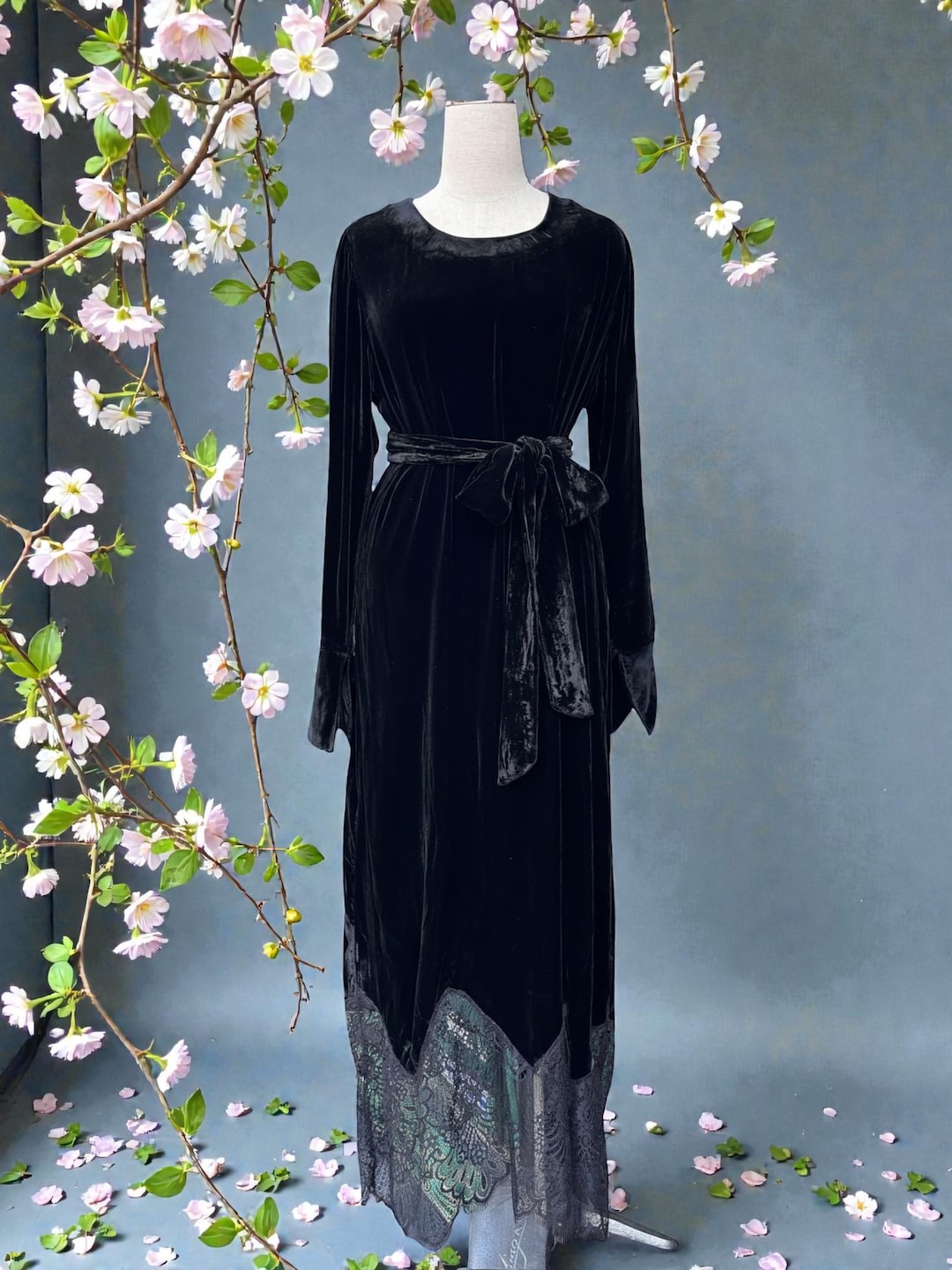 gold evening dresses for weddings Dylan & Davids Long Off Shoulder Lace Formal Dress $99 ProductID: 100000 Size:40 Regular (34 Sleeve) NWT Men's Wrangler® Wrancher