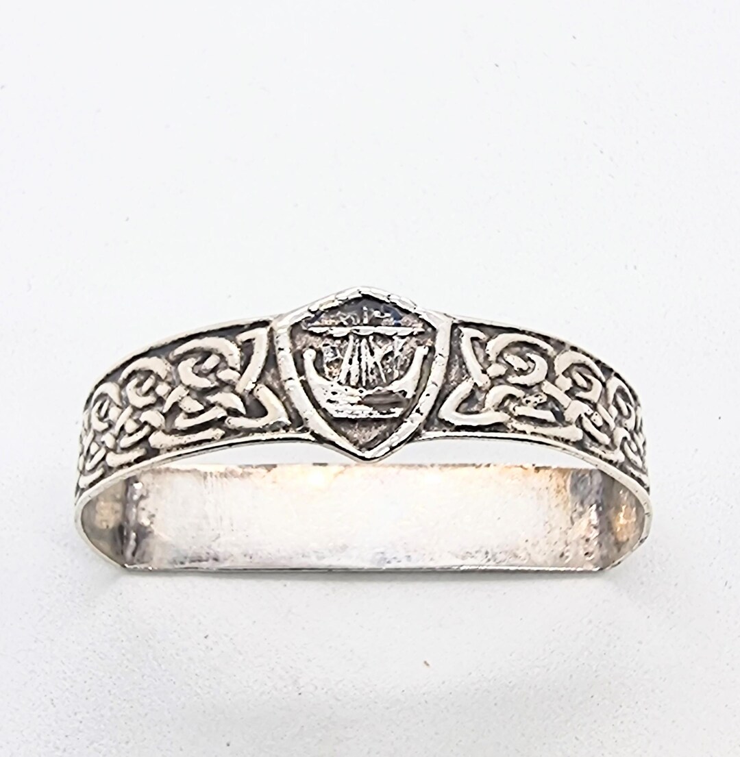 Alexander & Euphemia Ritchie Sterling Silver Napkin Ring 1930s. Lop ...