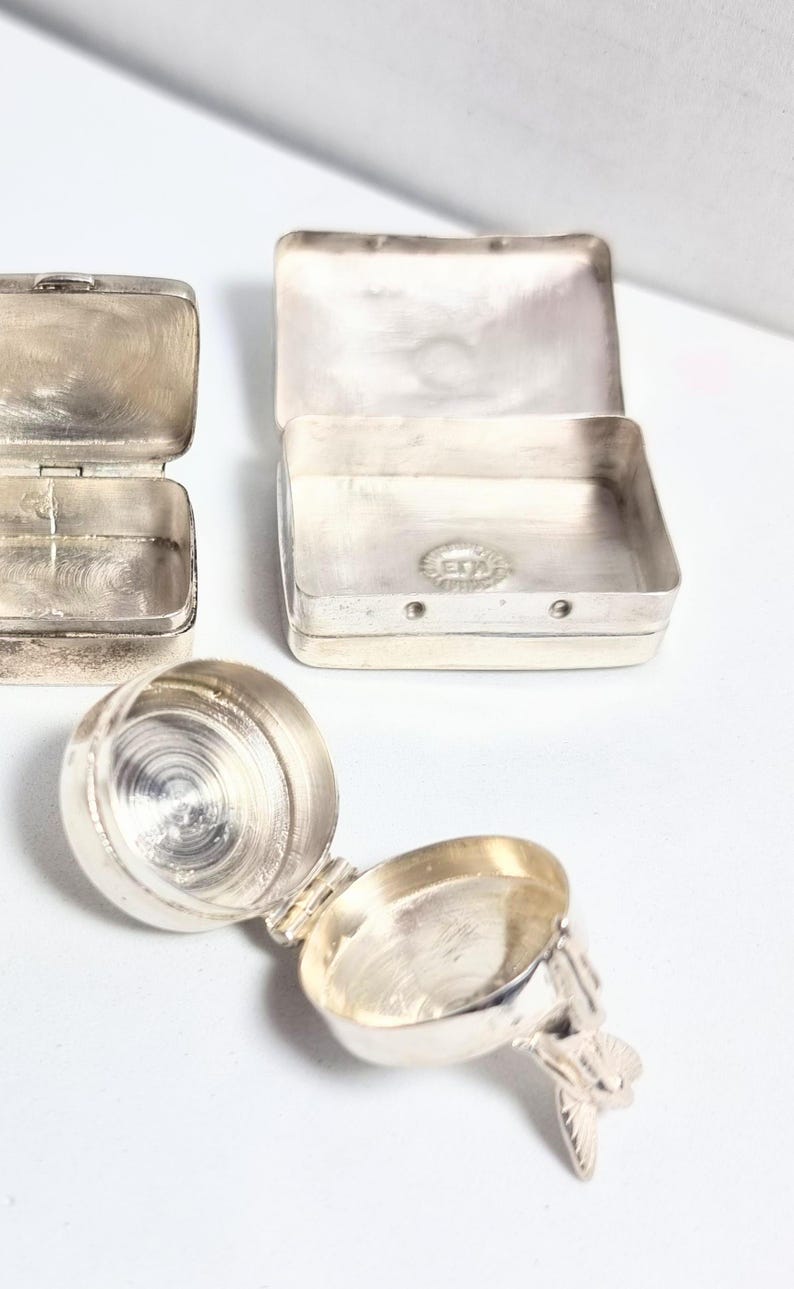 2 Vintage Antique Sterling Silver Patch, Cachou or Pill Boxes. Priced