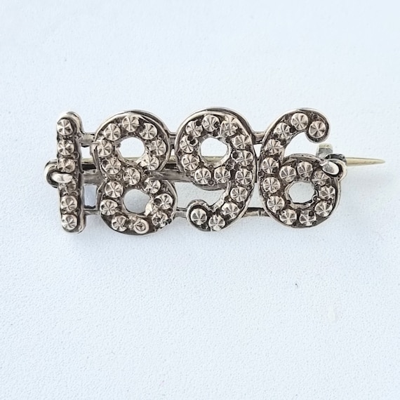 Broche En Argent Poinçonné - Sans Marque Identifiée, Couleur Argentée, Occasion
