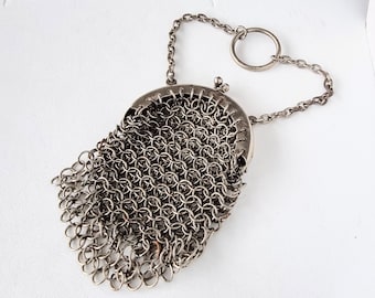 Victorian ladies steel chain mesh finger purse KR/823