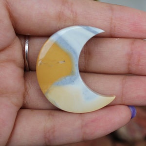 Maligano Jasper cabochon