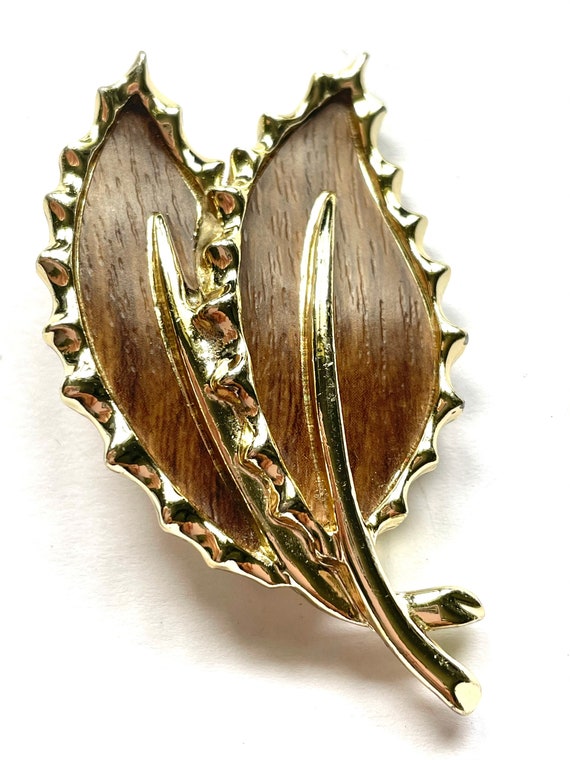 Vintage Jewelry Sarah Coventry "Wooded Beauty" Pi… - image 2