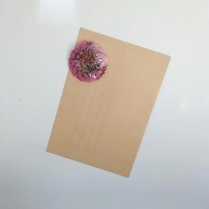 Orgonit, blütenförmiger Magnet 6,5 cm, 4 Farben zur Auswahl