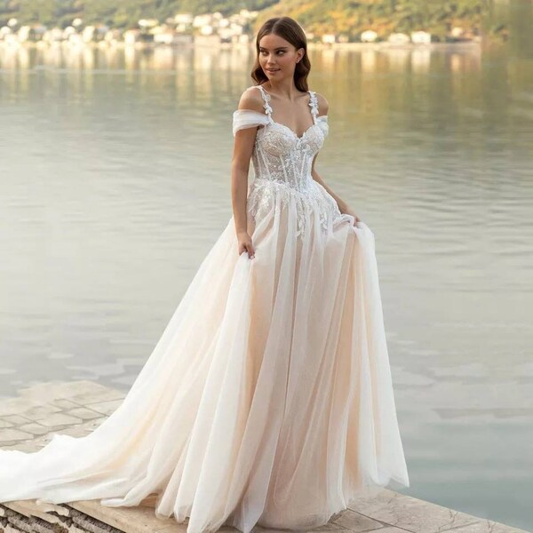 Princess Boho Wedding Dresses For Women Off the Shoulder Sweetheart Lace Appliques Bridal Gown Ball Gown