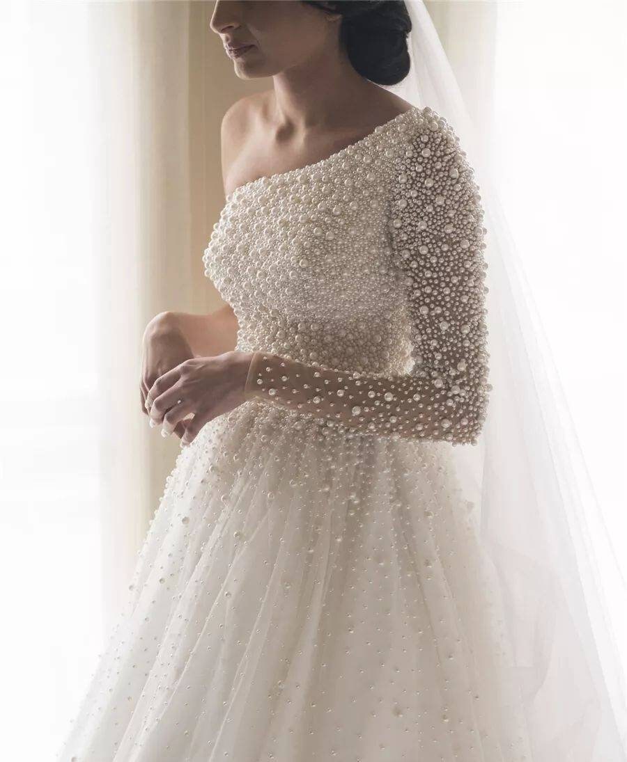 pearl beading wedding dress