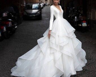 Elegant White Ball Gown With V-Neck / Satin Wedding Dress / - Etsy