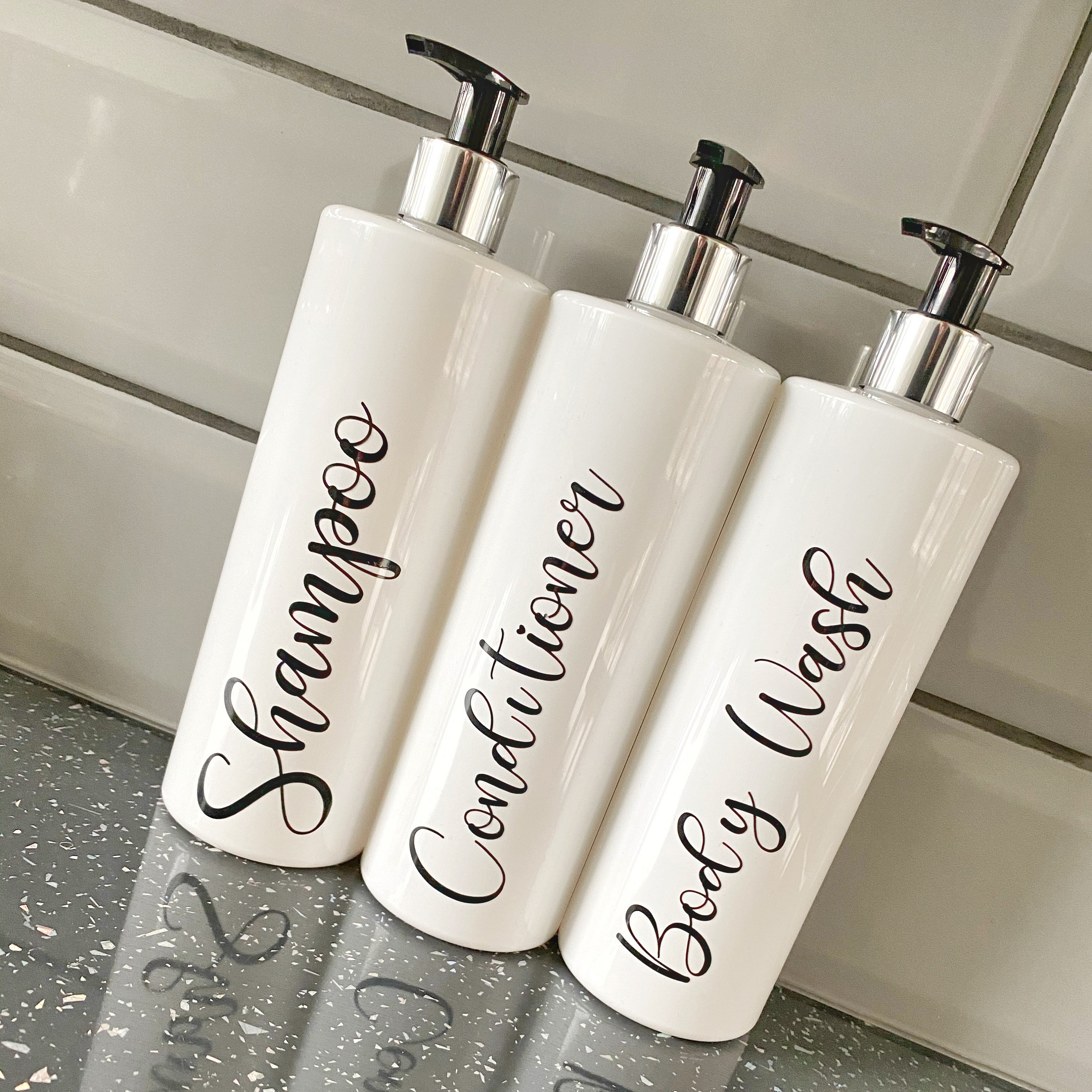 shampoo conditioner body wash dispenser for shower