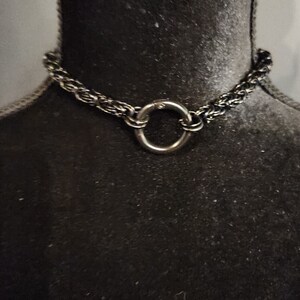 Black chainmail necklace no clasp needed