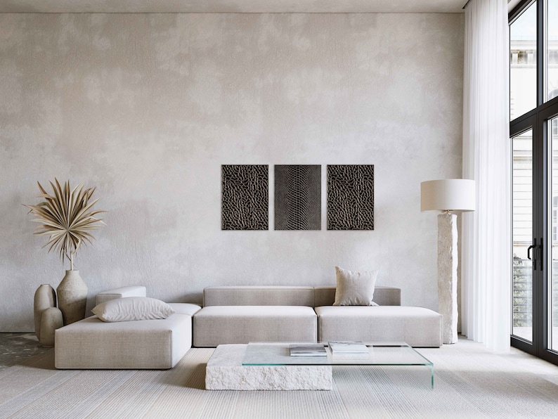 Intricate Graved Panels, corals and snake motif – Sophisticated Trio: elegance, detail, and nature’s symbolism in one refined composition. image 2