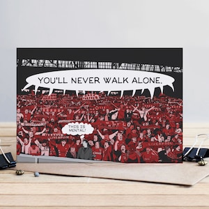 La carte de voeux Kop - tirée de la bande dessinée Anfield Road de Chris Shepherd. Idéal pour les anniversaires des fans du LFC ou la fête des pères.