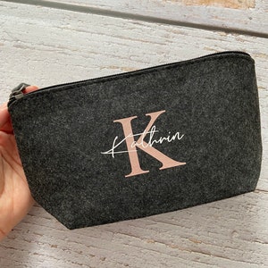 Personalized felt cosmetic bag Individual gifts with name and initial image 3