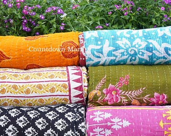 Vintage bawełniana ręcznie robiona kołdra dwustronna Kantha narzuta na łóżko Boho Sari do dekoracji domu w stylu boho z kwiatowym nadrukiem pikowana