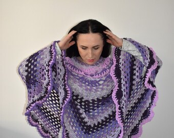 Fine knit cotton poncho in rich lilac