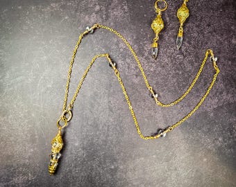 Clear Quartz Pendulum Necklace on Gold-Tone Chain With Matching Earrings