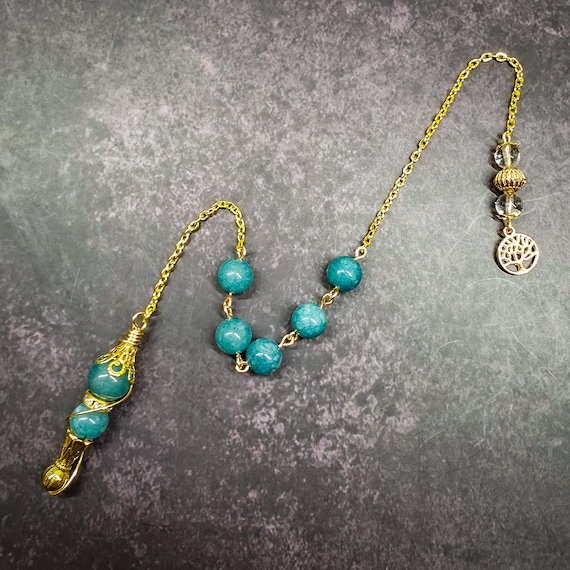 Aquamarine Pendulum – Calm, Clarity, & Intuitive Flow
