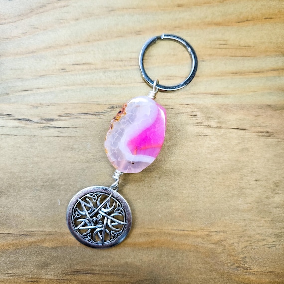 Agate Gemstone Keychain - Celtic Pentacle Key Ring - Crystal Zipper Pull