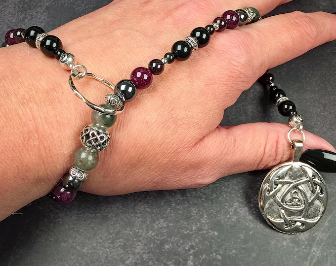 Morrigan Wrist Rosary Beads: Obsidian, Garnet, Bloodstone Celtic Goddess Rosary