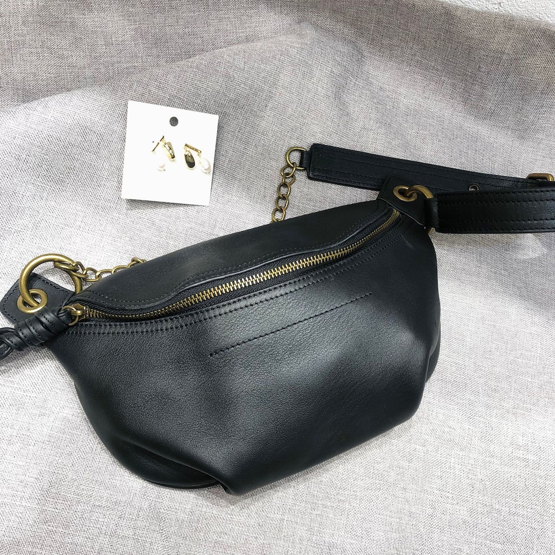 Leather Crossbody Sling Purse at Anna Schofield blog