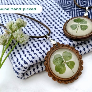 Lucky Clover Pendant Necklace - Genuine & Real 4 leaf clover - Pressed in Resin