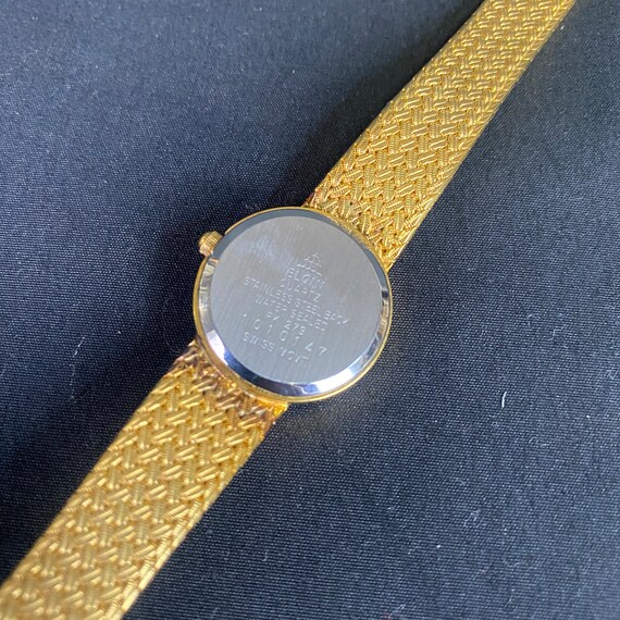 ELGIN quartz stainless steel Wristwatch Gem