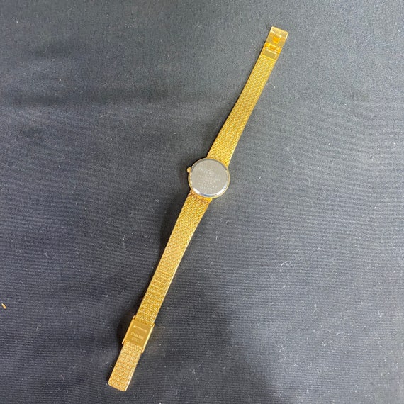 ELGIN quartz stainless steel Wristwatch Gem