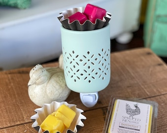 Soft Mint | Wax Melt Warmer | Pluggable