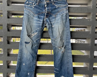 Sunaokuwahara Issey miyake distressed jeans