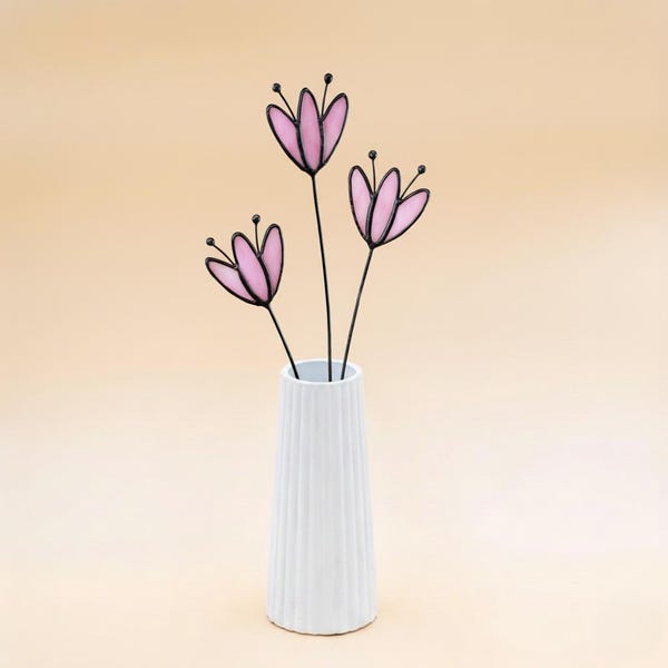 Vitral con flor rosa sobre un tallo - Rama única