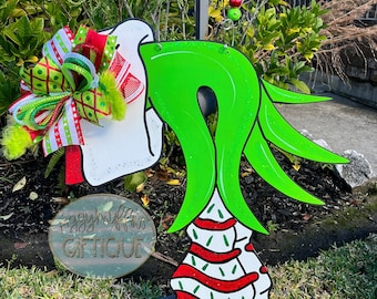 Christmas Door Hanger  | Who Christmas Door Hanger | Christmas Tree Cake Door Hanger | Door Hanger