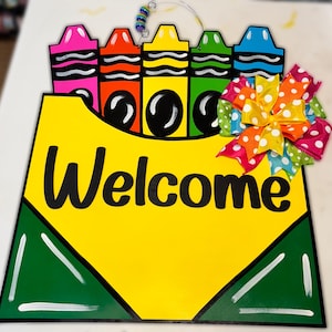 Crayon Box Door Hanger - Teacher Door Hanger -  Classroom Door Hanger - School Door Hanger- Teacher Door Hanger - PiggyMuffins