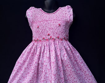 Robe smocks mini manches en coton fleurs roses 1 an à 12 ans