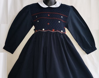 Robe smocks manches longues col Claudine en coton piqué bleu marine 1 an à 12 ans